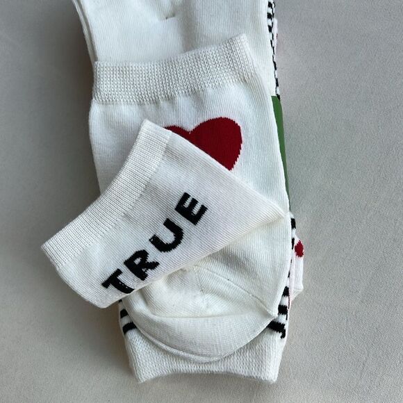 Kate Spade Hearts True Love Crew Socks 3 Pack - Picture 6 of 9